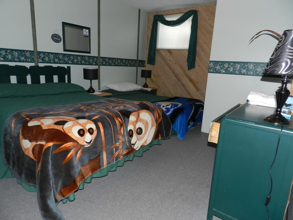 Auberge Chez Caro Sacre-Coeur 部屋 写真